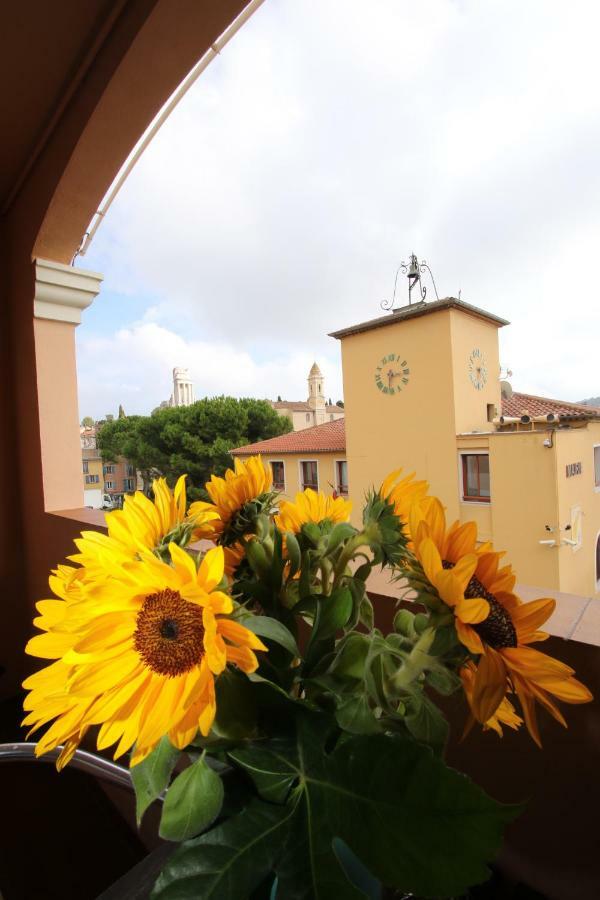 Napoleon Hotel 3*